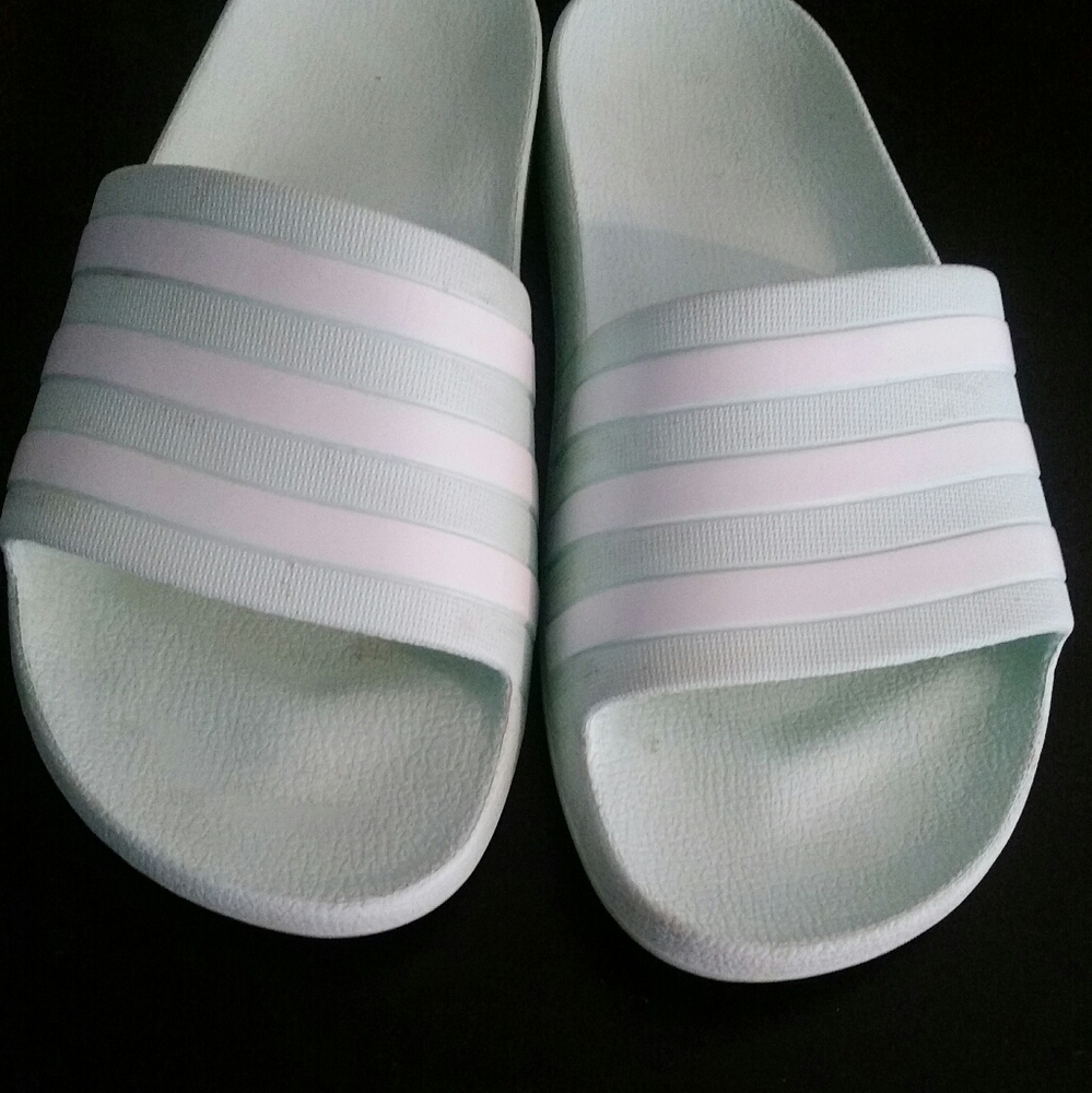 Adidas slides - Picture 2 of 2